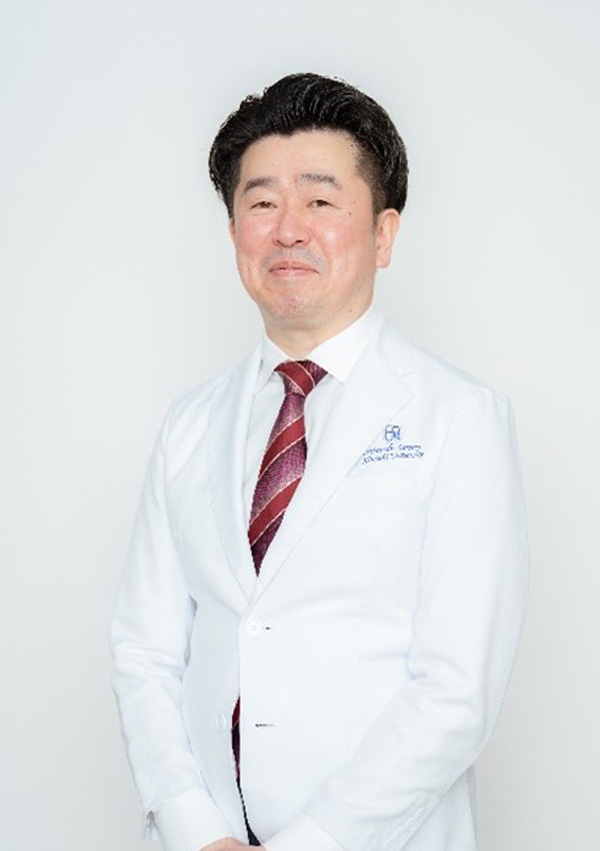 小川　哲也